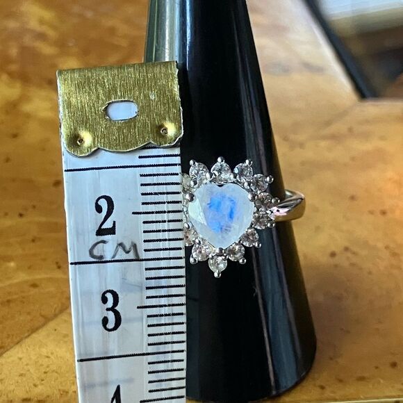 Rainbow Moonstone Sterling Silver Heart Ring Size 9.75 - Picture 8 of 10